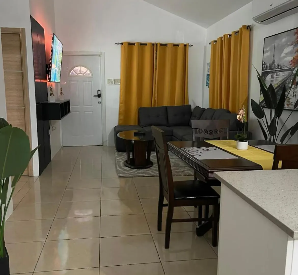 Classic Modern Vacation Stay 2Brd Portmore